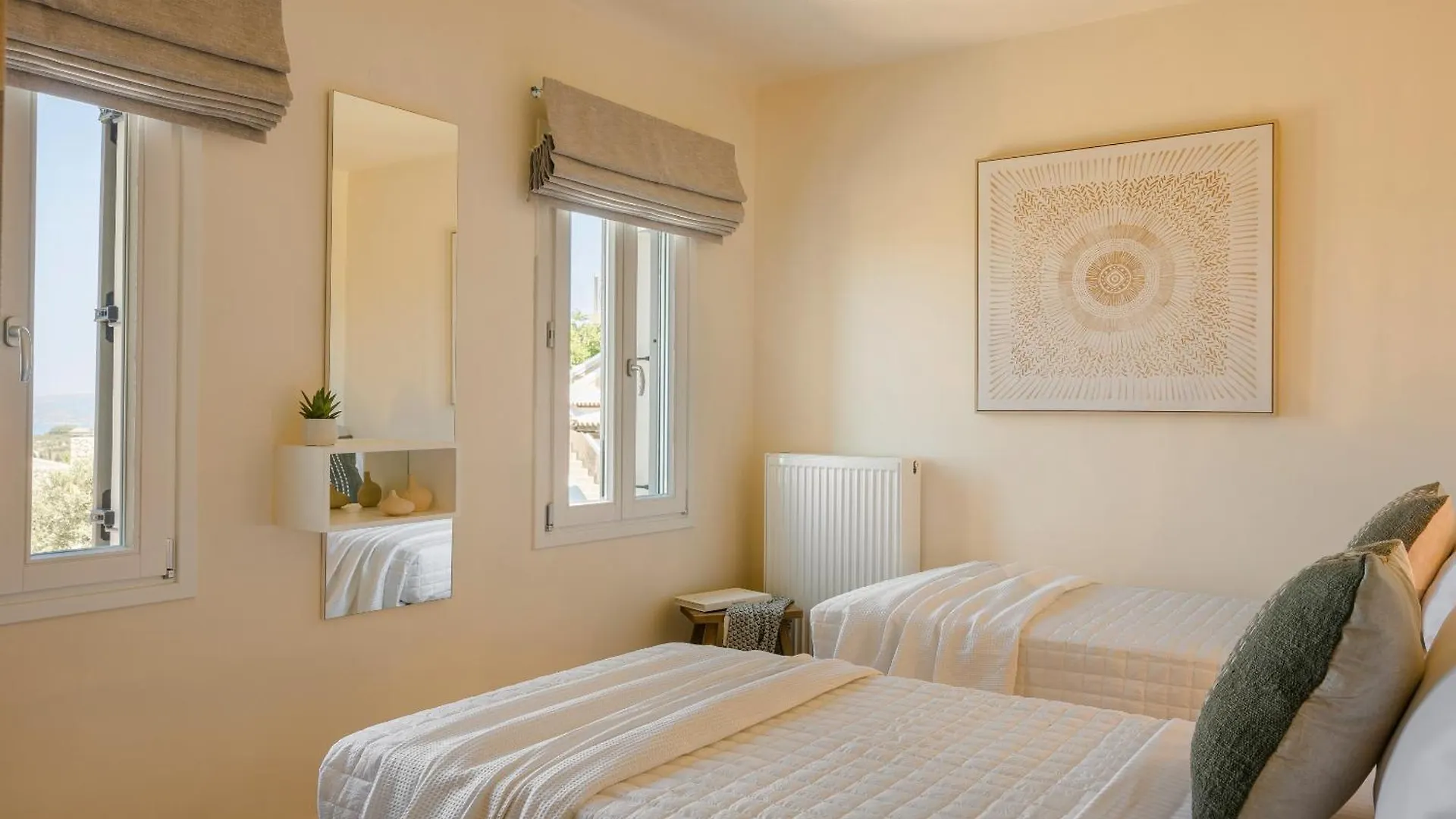 Alma Luxury Suites Svoronata Apartment